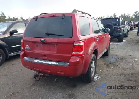 2011 Ford Escape Xlt из США, поврежденный, VIN 1FMCU9D71BKA18443
